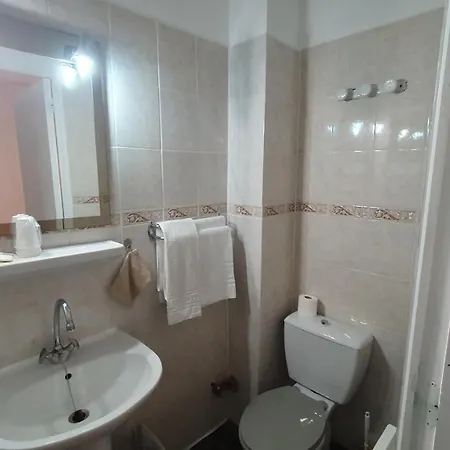 Du Roc Hotel