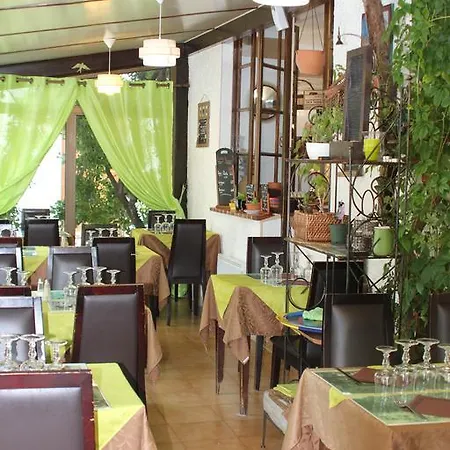 Hotel Du Roc 2*